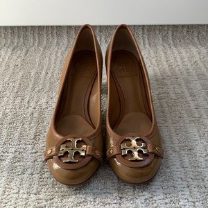 Tory Burch tan heels size 7